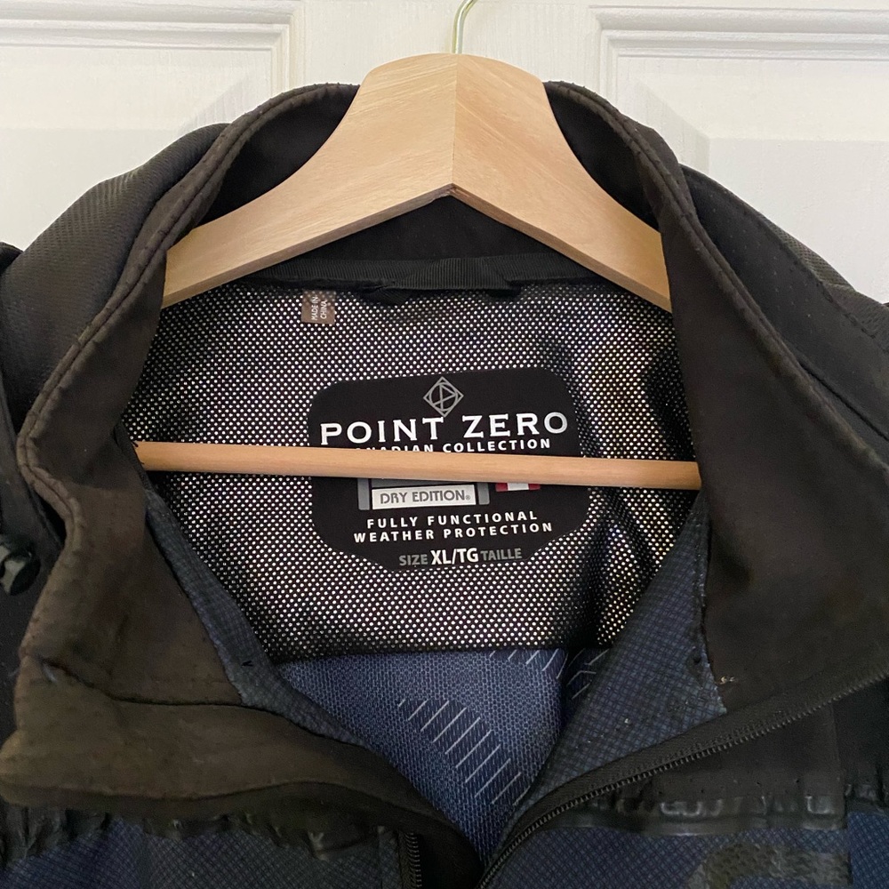 Point Zero Raincoat - Picture 5 of 5